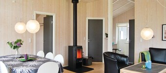 Nice home in Juelsminde with WiFi