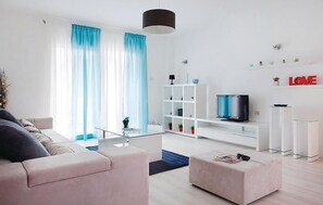 TV, DVD player, foosball, table tennis - Beautiful home in Nedescina (Nedescina)