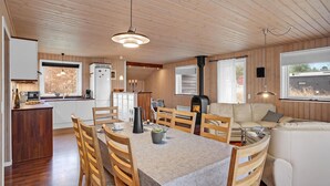 Uklassifisert bilde, 3 av 33, knapp