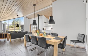 Dining - Lovely home in Bindslev with sauna (Bindslev)