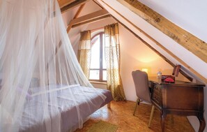 2 chambres, lit de bébé portatif, accès au Wi-Fi (inclus)