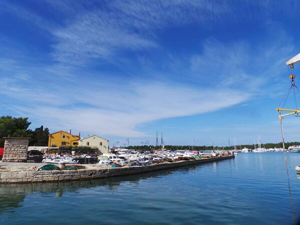 Marina/club náutico