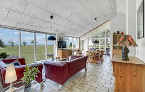 Smart TV, fireplace - Lovely home in Sydals with sauna (Sydals)