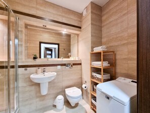 Unclassified image, 3 of 23, button