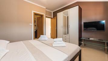 4 Schlafzimmer, kostenloses WLAN, Bettwäsche