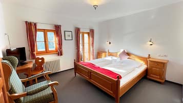 1 bedroom, in-room safe, WiFi, bed sheets