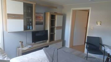 1 Schlafzimmer, WLAN, Bettwäsche