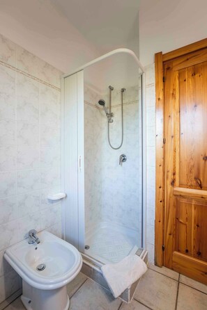Shower, bidet