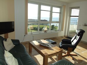 TV - Baltic Sea Apartment No. 14 - Villa Mare - Baltic Sea Apartment No. 14 (Glücksburg (Ostsee))