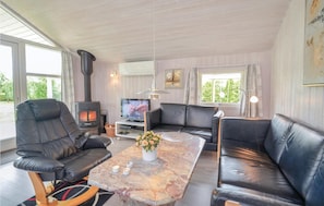 TV, peis og DVD-spiller