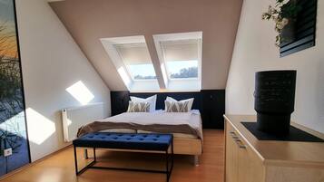 3 bedrooms, WiFi