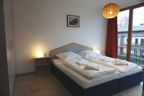 1 室のベッドルーム、WiFi