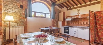Nice home in S.Vito In Monte TR
