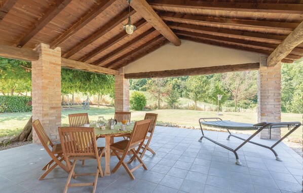 Outdoor dining - Nice home in S.Vito In Monte TR (S.Vito In Monte TR)