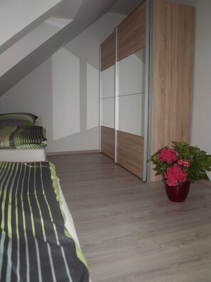 4 chambres, lit parapluie, Wi-Fi