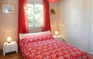 2 chambres, lit parapluie, Wi-Fi gratuit, draps fournis