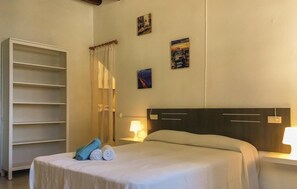3 slaapkamers, reisbedje, gratis wifi