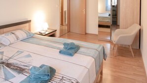 Room - Amazing home in Jakacici (Jakacici)