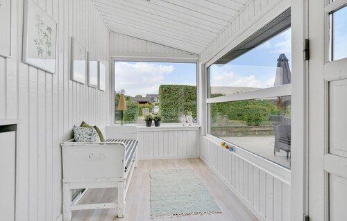 Cozy home in Hejls with house sea view