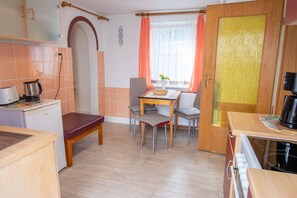 Unclassified image, 3 of 16, button - Apartment in the row of cherries - Apartment (Kröslin)