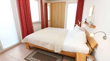 2 Schlafzimmer, Bügeleisen/Bügelbrett, WLAN