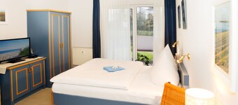 (133) 1- room apartment - apartment complex marina residence