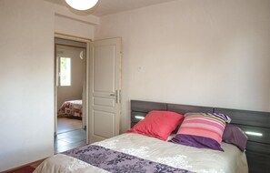3 bedrooms