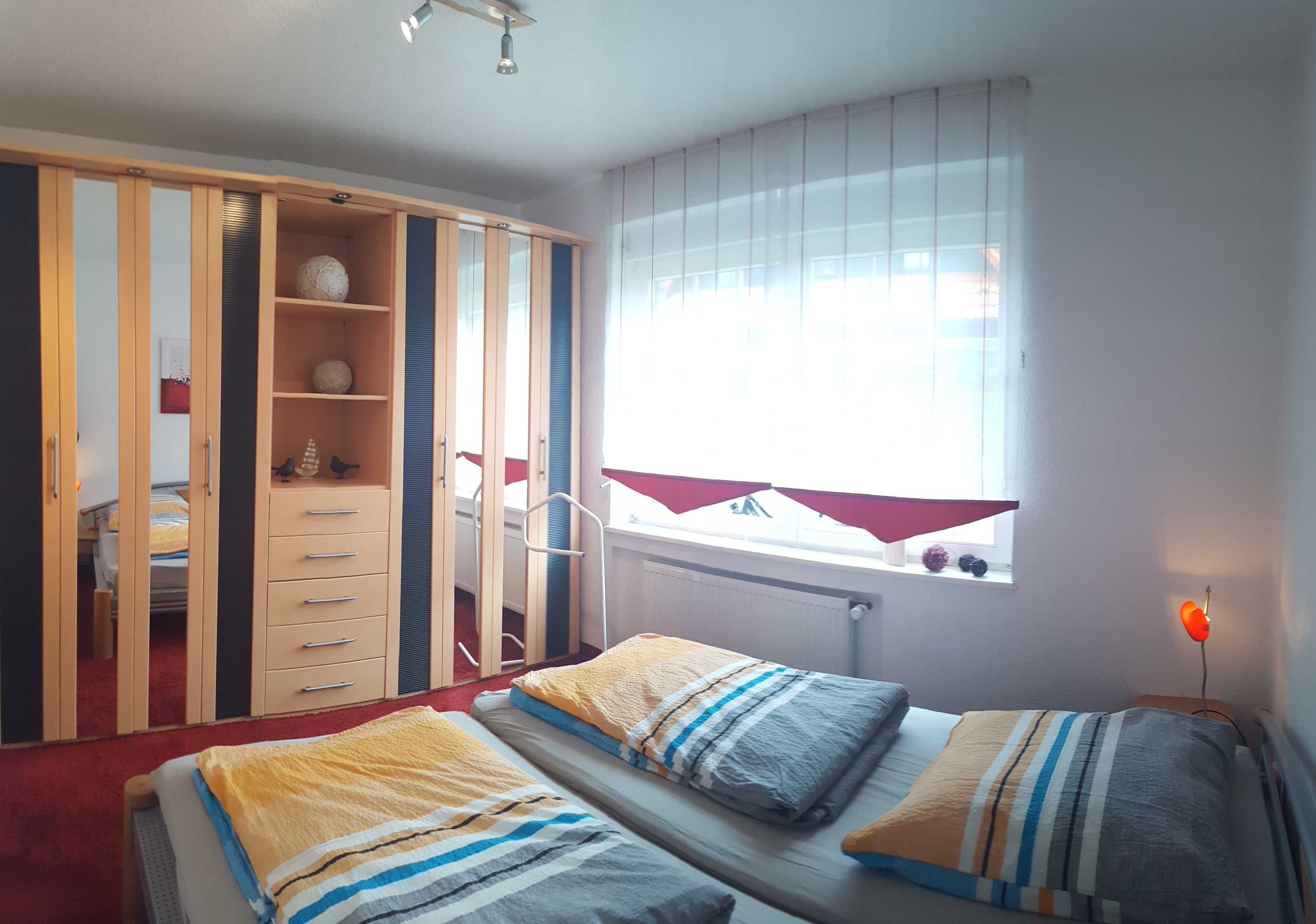 2 Schlafzimmer, Reisekinderbett, WLAN