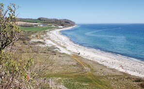 Plage à proximité, pêche sur place