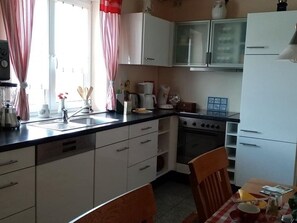 Fridge, microwave, oven, dishwasher