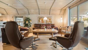 Lobby - Nice home in Blåvand with sauna (Blåvand)