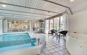 Indoor pool - Stunning home in Blåvand with sauna (Blåvand)