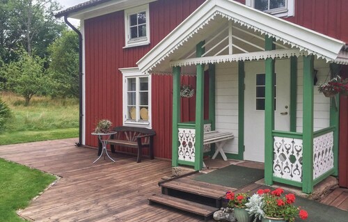 Nice home in Unnaryd with sauna