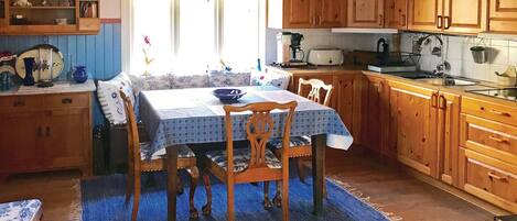 تناول الطعام