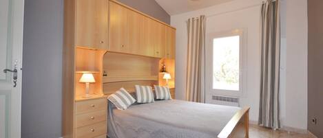 1 bedroom, WiFi (free)