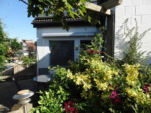Outdoor dining - Heidelberg, 2 BR, EC, 52m² - Heidelberg, Viola (Neustadt in Holstein)