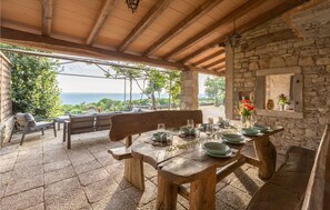 Outdoor dining - 3 bedroom stunning home in Gora Glusic (Gora Glusic)