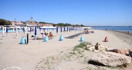 Holiday home with terrace and barbecue