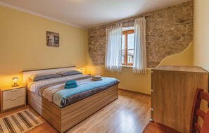 2 chambres, lit parapluie, Wi-Fi gratuit, draps fournis