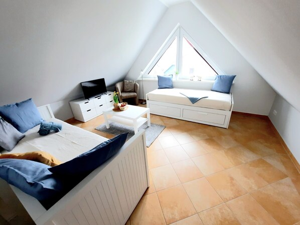 3 slaapkamers, reisbedje