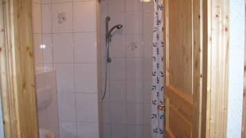 Dusche, Haartrockner, Seife, Toilettenpapier