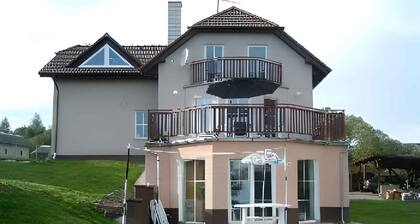 Villa with indoor pool, sauna and games room