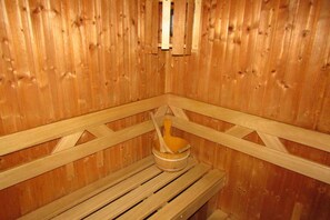 Sauna - Villa with indoor pool, sauna and games room (Vranov - Cercany)