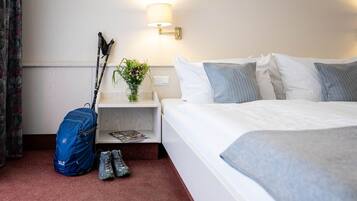 1 Schlafzimmer, Schreibtisch, Reisekinderbett, WLAN