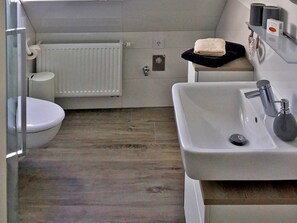 Unclassified image, 4 of 17, button - Le Papillon apartment rental - Apartment (Kröslin)