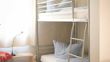 1 bedroom, WiFi, bed sheets