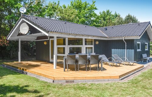 Cozy home in Hemmet with sauna