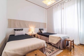 4 bedrooms - Holiday home mit Meerblick (Cala Gonone)