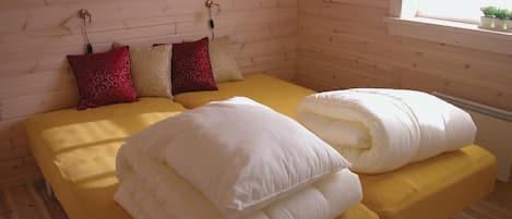 3 多间卧室、旅行婴儿床