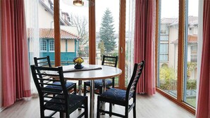 Uklassifisert bilde, 5 av 8, knapp
